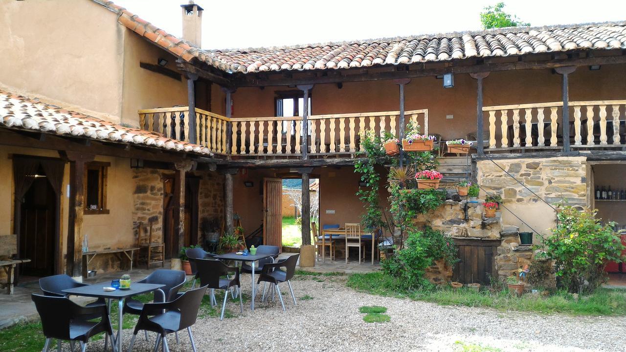Casa Rural Las Aguedas Murias de Rechivaldo Bagian luar foto